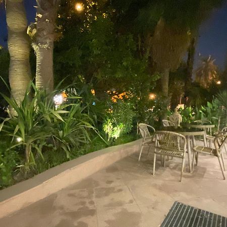 Mansouri Mansions Hotel Manáma Exteriér fotografie